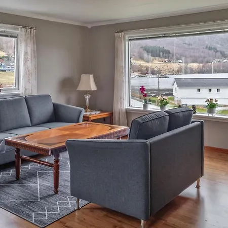 Holiday home Lovely In Sandnes With House Sea View Forsand